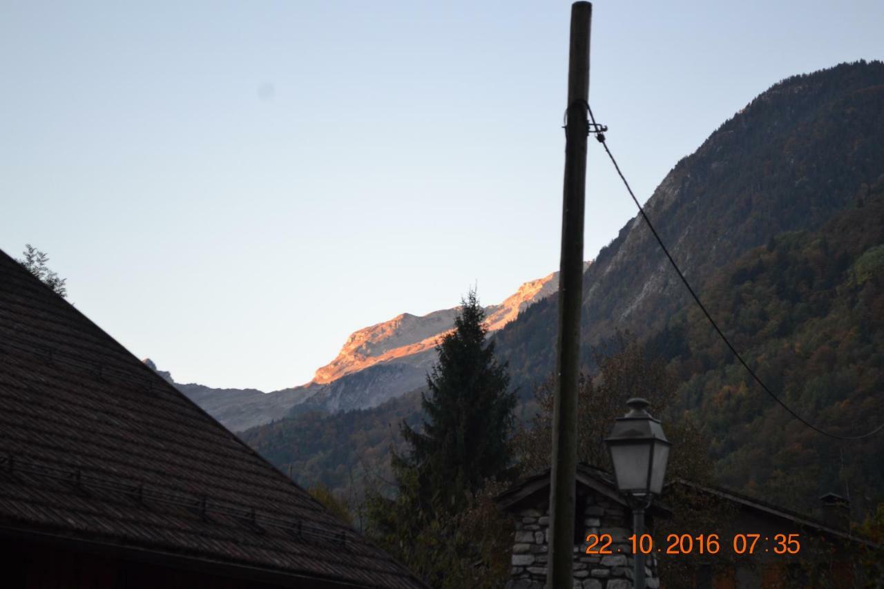 Chambre D'Hotes "Le Moulin" Thônes Екстериор снимка